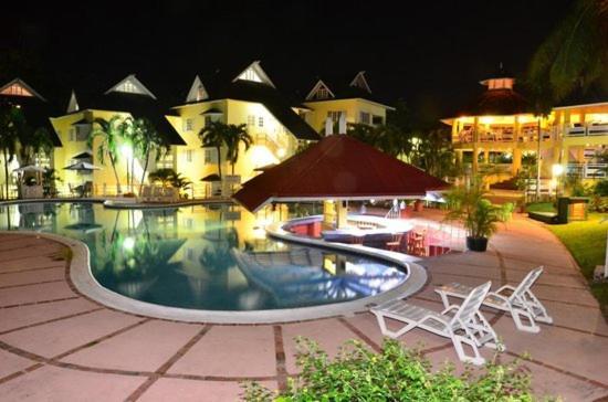 Mystic Ridge Apt 2 Plus 6 Ocho Rios Esterno foto