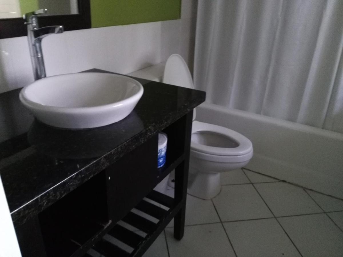 Mystic Ridge Apt 2 Plus 6 Ocho Rios Esterno foto